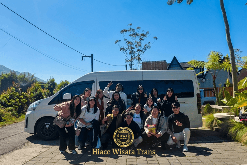 Sewa Hiace Murah Bogor by: PT Hiace Wisata Trans